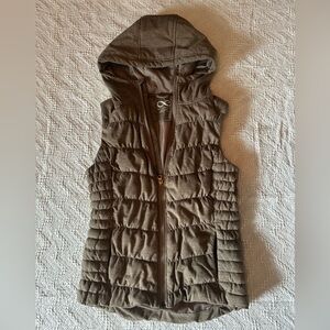 Blanc Noir Tan Quilted Hooded Vest